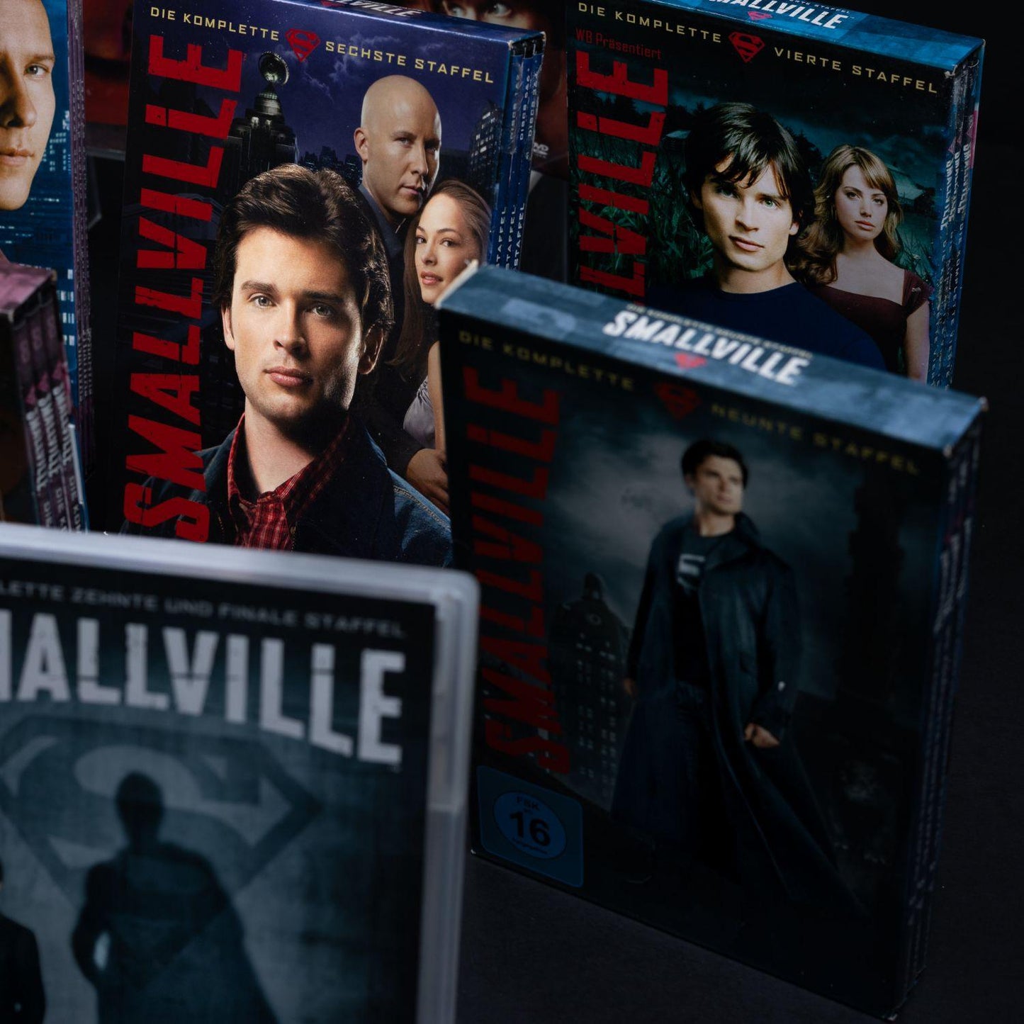 smallville-staffel-1-bis-10-komplette-serie-zustand-gut-dvd-pal-6 - Utopia Collectibles