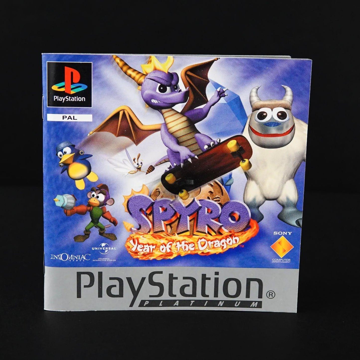 spyro-year-of-the-dragon-playsation-1-ps1-platinum-cib-deutsch-gebraucht-3 - Utopia Collectibles