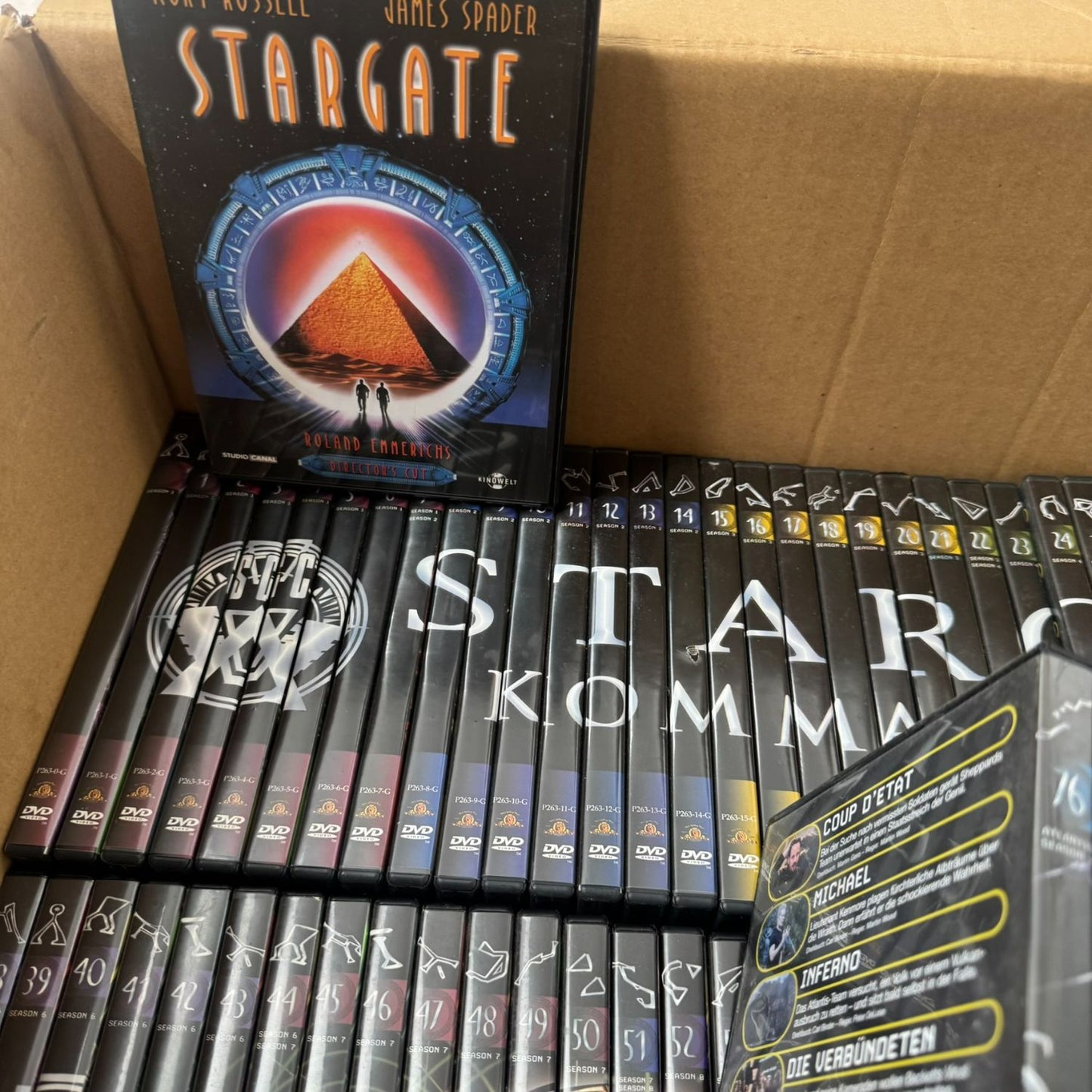 Stargate: Die DVD-Sammlung - Kommando SG1 & Atlantis komplett 1-90 + Pilotfilm