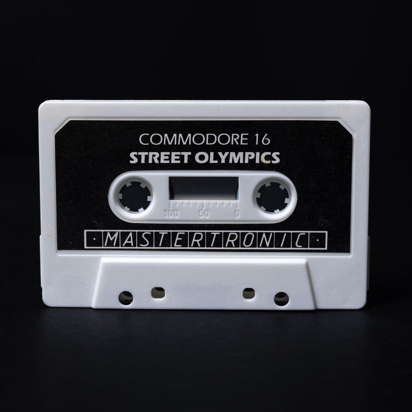 street-olympics-commodore-16-c16-plus-4-kassette-cib-gebraucht-3 - Utopia Collectibles
