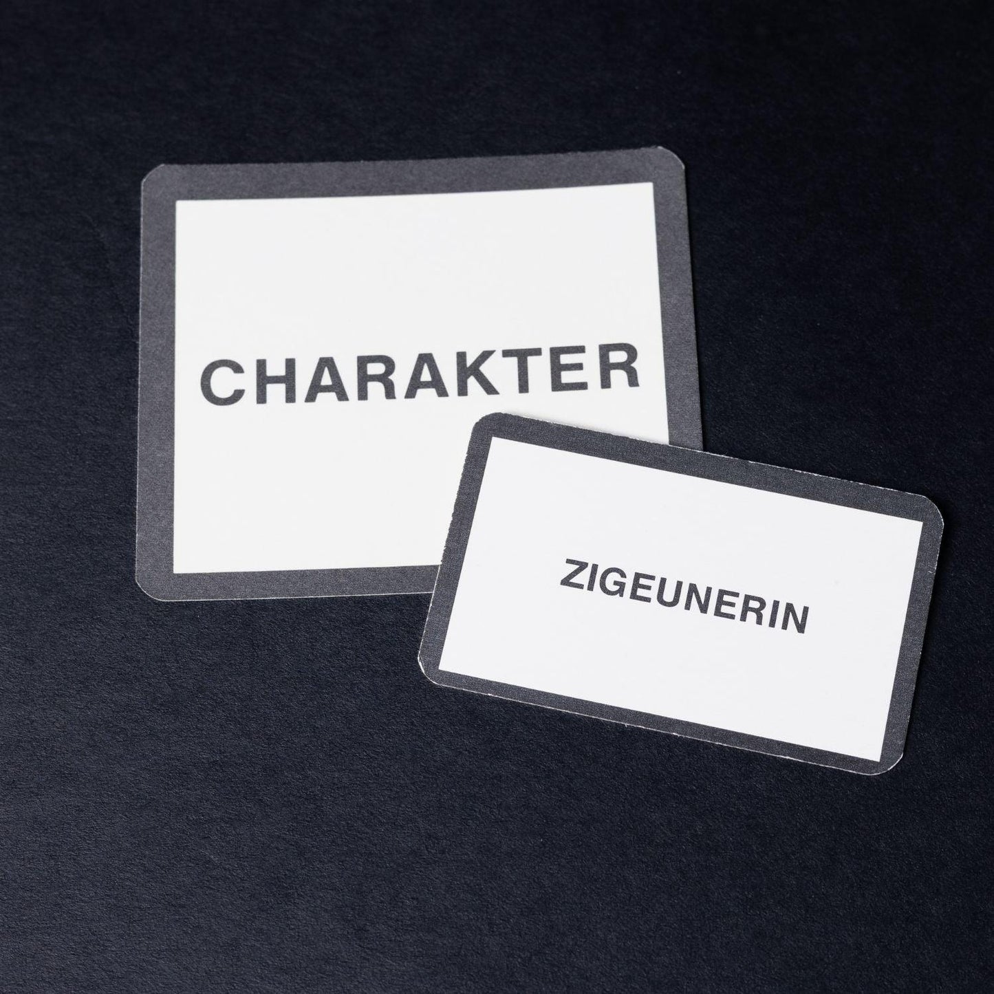 talisman-ersatz-karten-charakter-und-spielfigur-zigeunerin-deutsch-2 - Utopia Collectibles