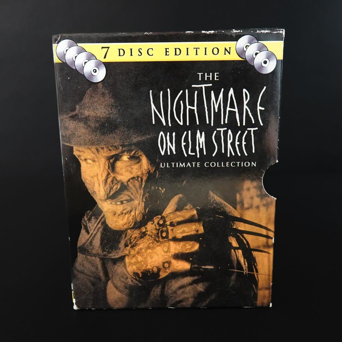 the-nightmare-on-elm-street-ultimate-collection-7-disc-dvd-set-englisch-2 - Utopia Collectibles