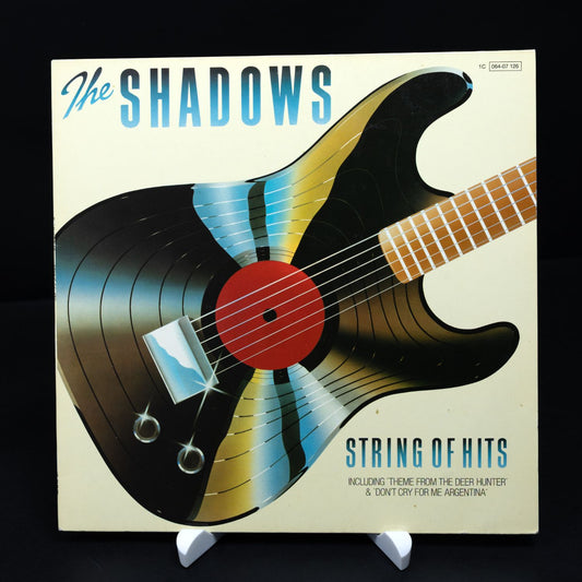 The Shadows - String Of Hits - Vinyl LP Schallplatte - Rock - NM / VG+