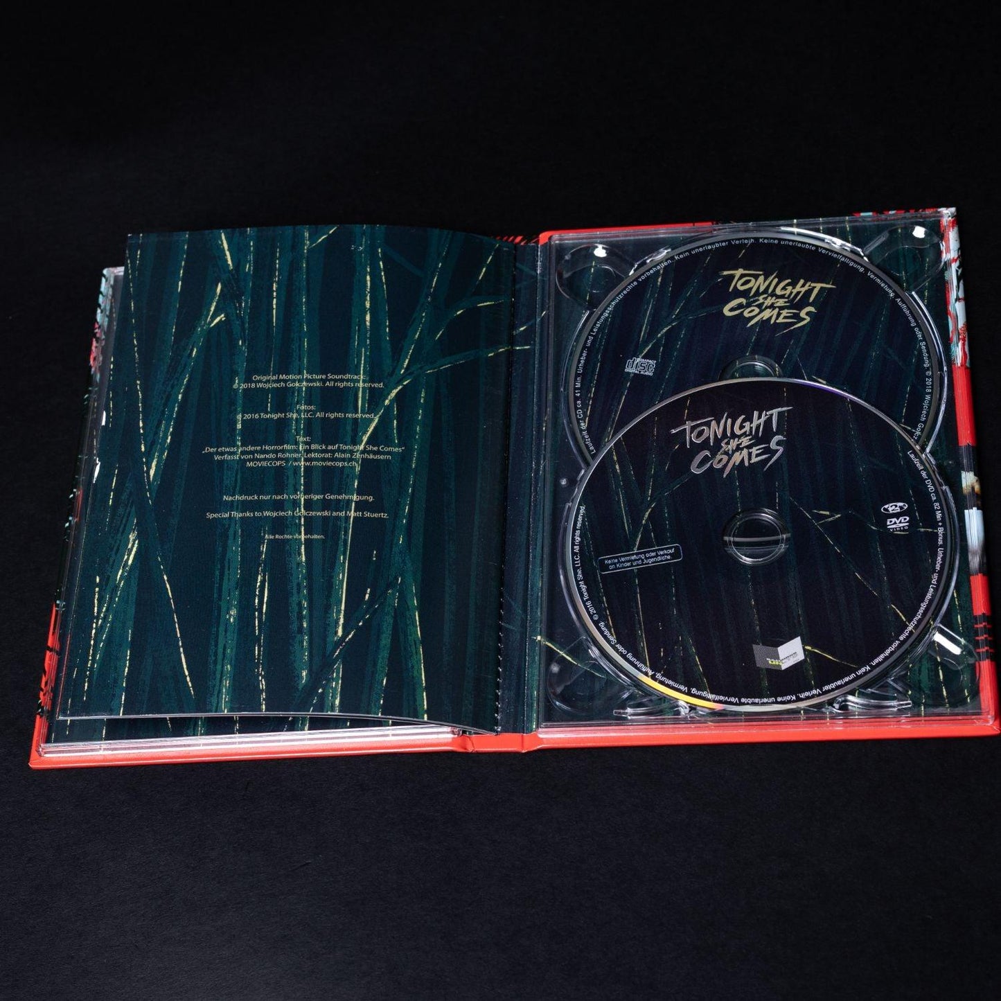 tonight-she-comes-222-limited-edition-blue-ray-mediabook-cover-g-deutsch-4 - Utopia Collectibles