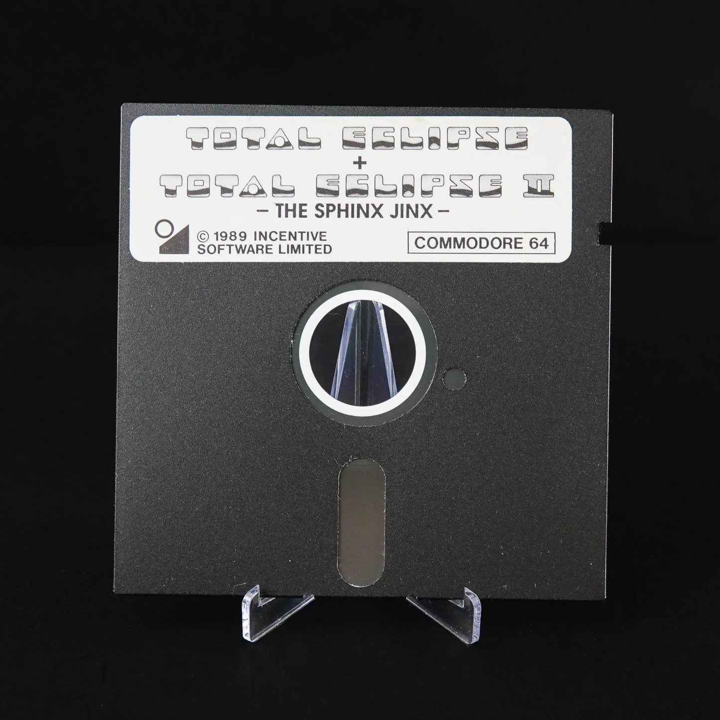 total-eclipse-special-edition-commodore-64-c64-diskette-cib-anleitung-und-poster-7 - Utopia Collectibles