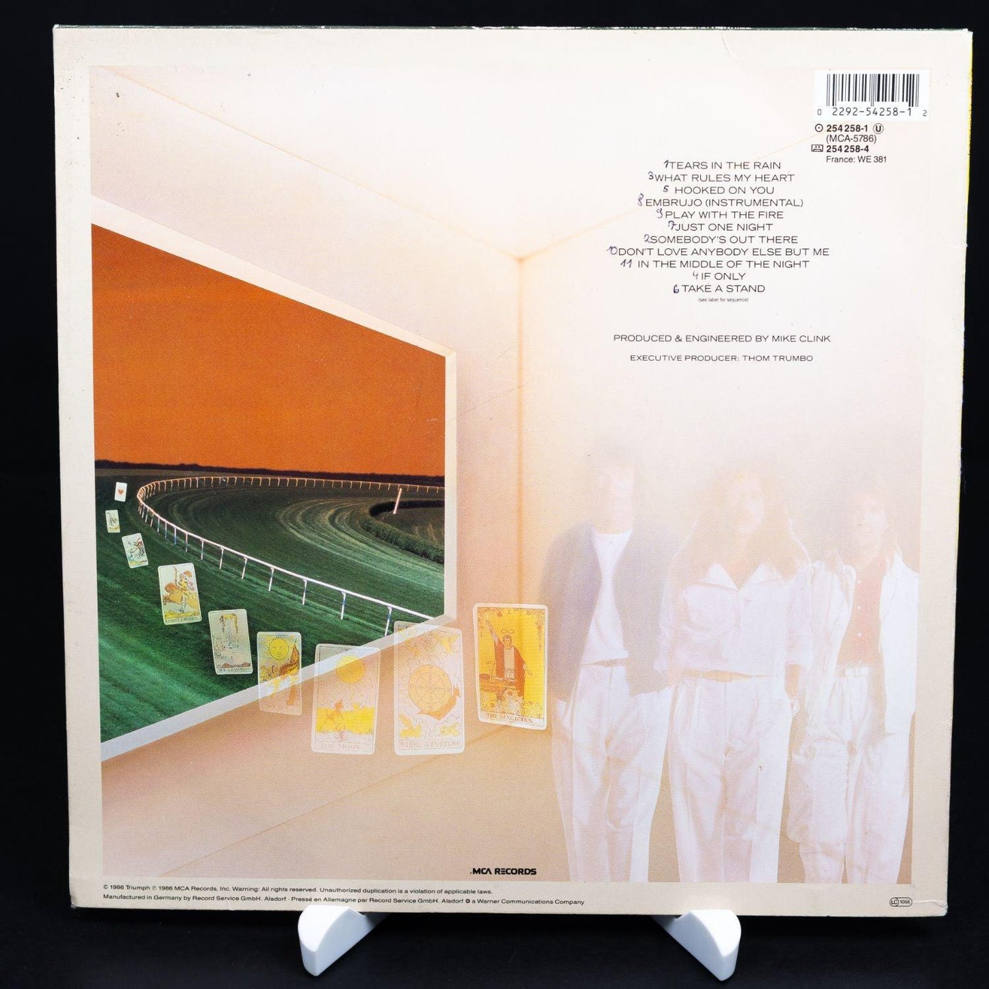 triumph-the-sport-of-kings-vinyl-lp-12-schallplatte-nm-vg-2 - Utopia Collectibles