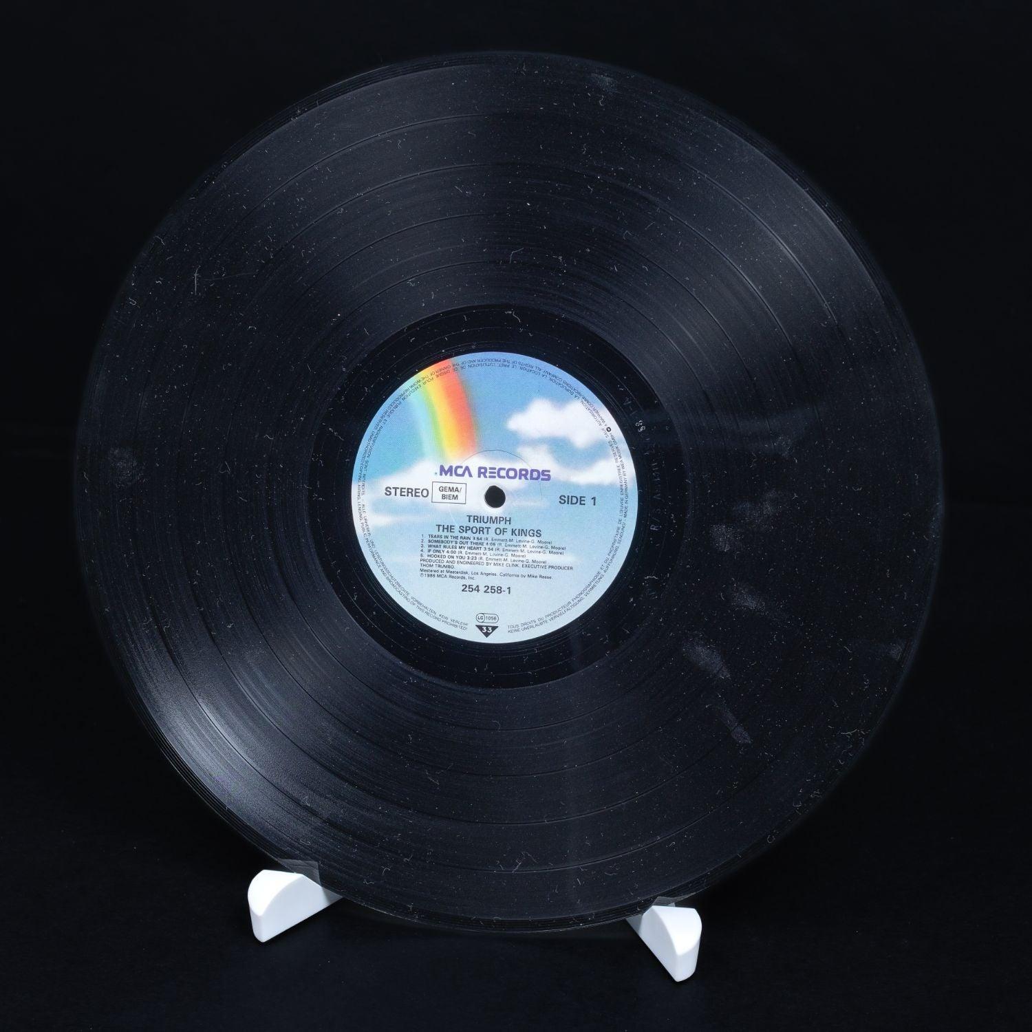 triumph-the-sport-of-kings-vinyl-lp-12-schallplatte-nm-vg-4 - Utopia Collectibles