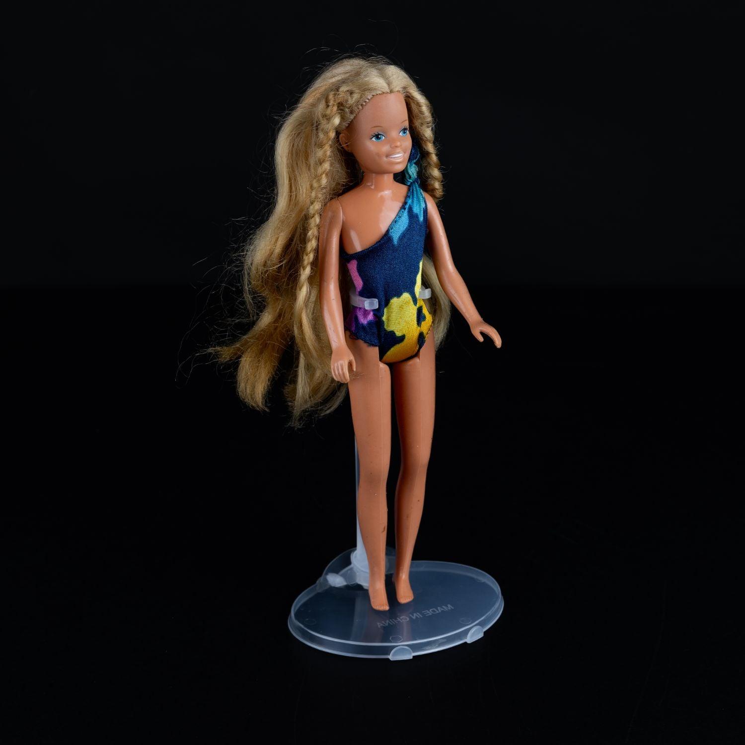 tropical-barbie-and-friends-skipper-modell-1021-aus-1985-gebraucht-3 - Utopia Collectibles