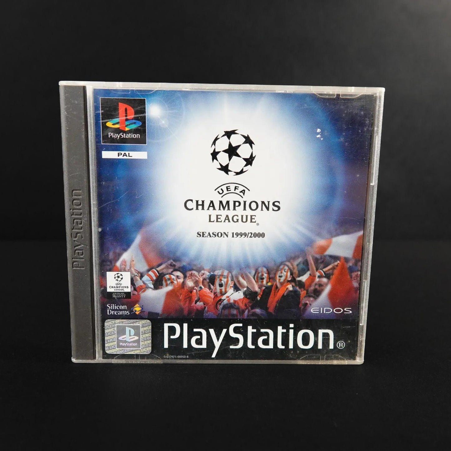 uefa-champions-league-season-19992000-playsation-1-ps1-cib-deutsch-1 - Utopia Collectibles