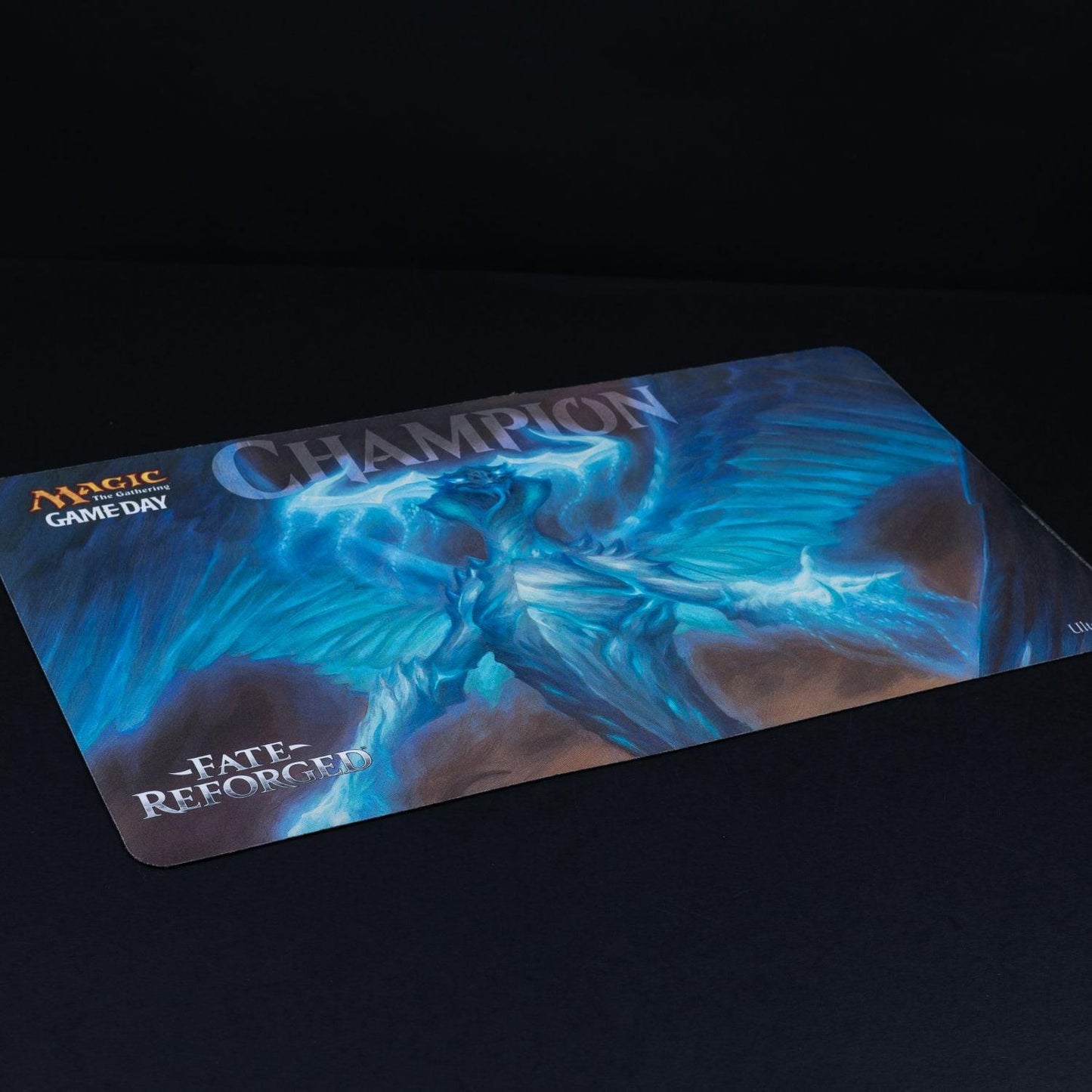 ultra-pro-2015-gameday-champion-playmat-extrem-selten-fate-reforged-1 - Utopia Collectibles