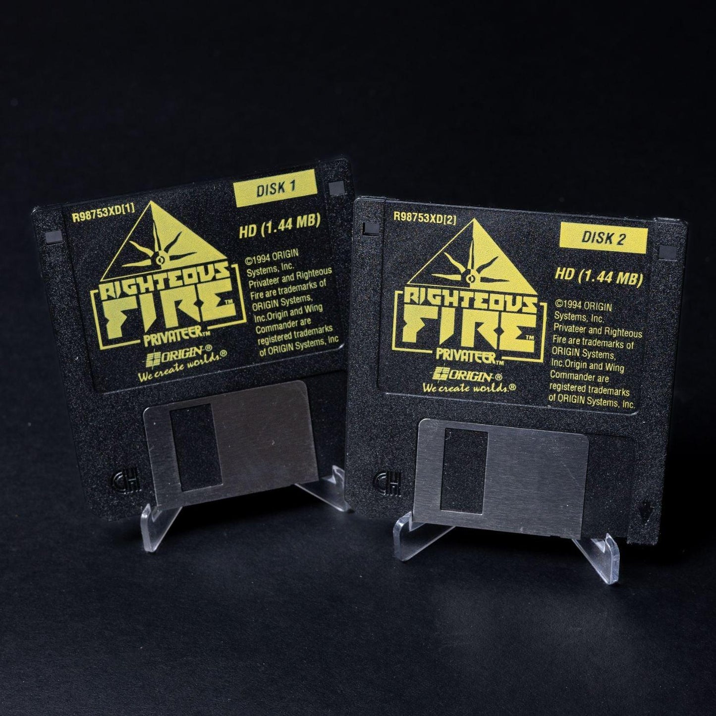 wing-commander-privateer-righteous-fire-pc-ms-dos-big-box-cib-komplett-7 - Utopia Collectibles