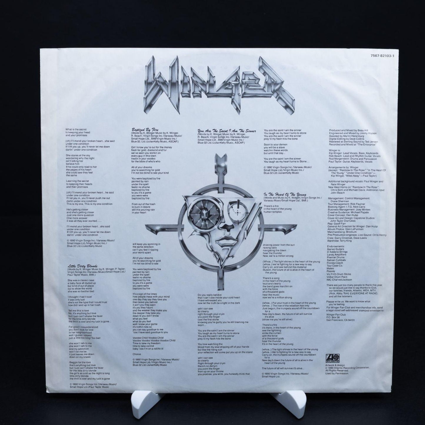 winger-in-the-heart-of-the-young-vinyl-lp-12-schallplatte-vg-vg-3 - Utopia Collectibles