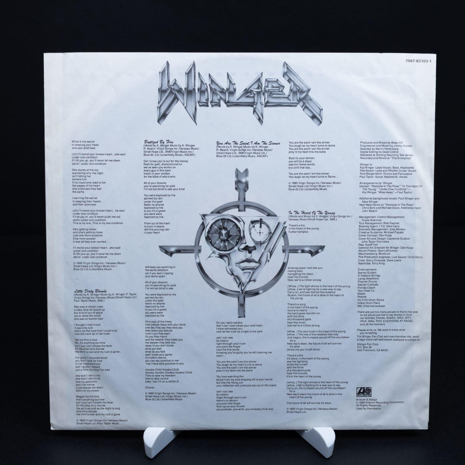 winger-in-the-heart-of-the-young-vinyl-lp-12-schallplatte-vg-vg-3 - Utopia Collectibles