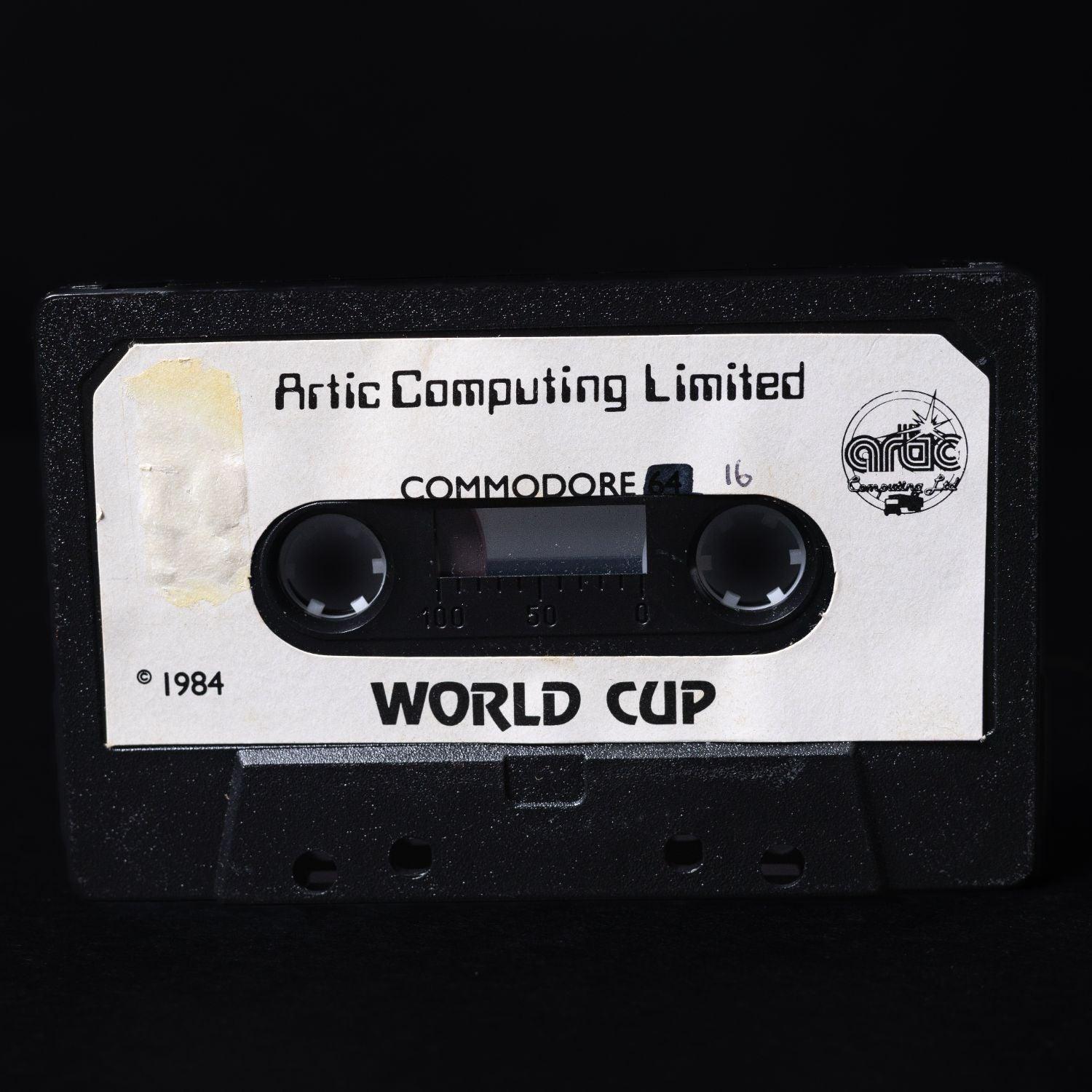 world-cup-commodore-16-c16-plus-4-kassette-cib-gebraucht-4 - Utopia Collectibles