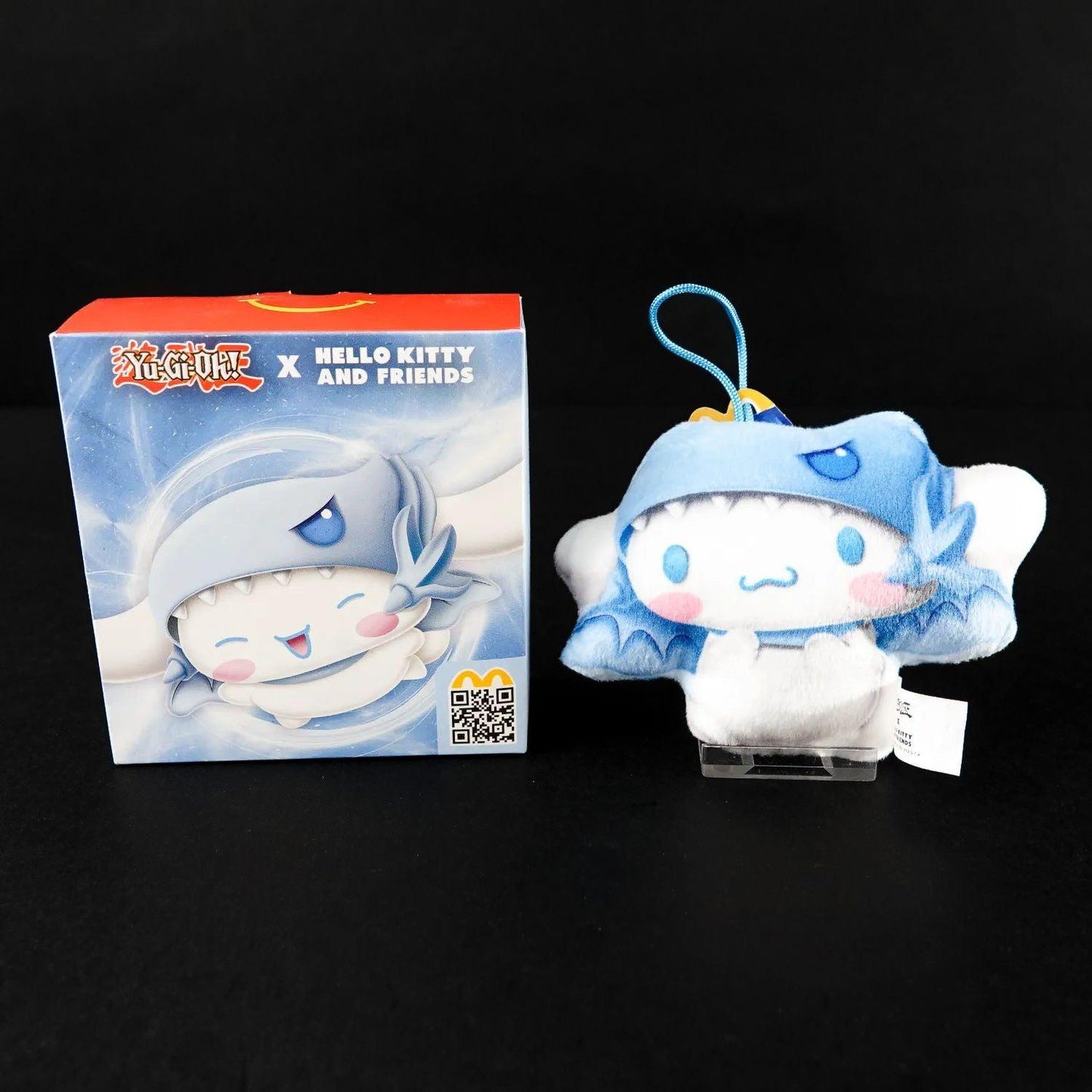 Yu-Gi-Oh! x Hello Kitty & Friends Sanrio Plushie - Blue Eyes White Dragon - OVP