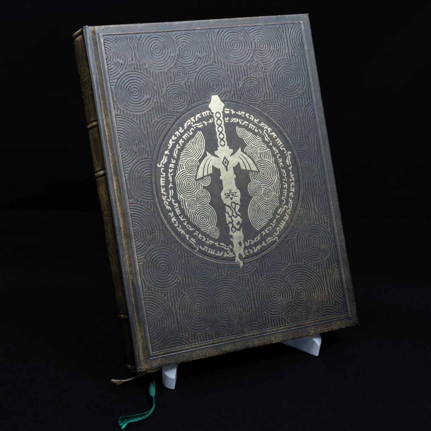 Zelda Tears of the Kingdom Spieleberater - Piggypack Hardcover Buch - Neuwertig