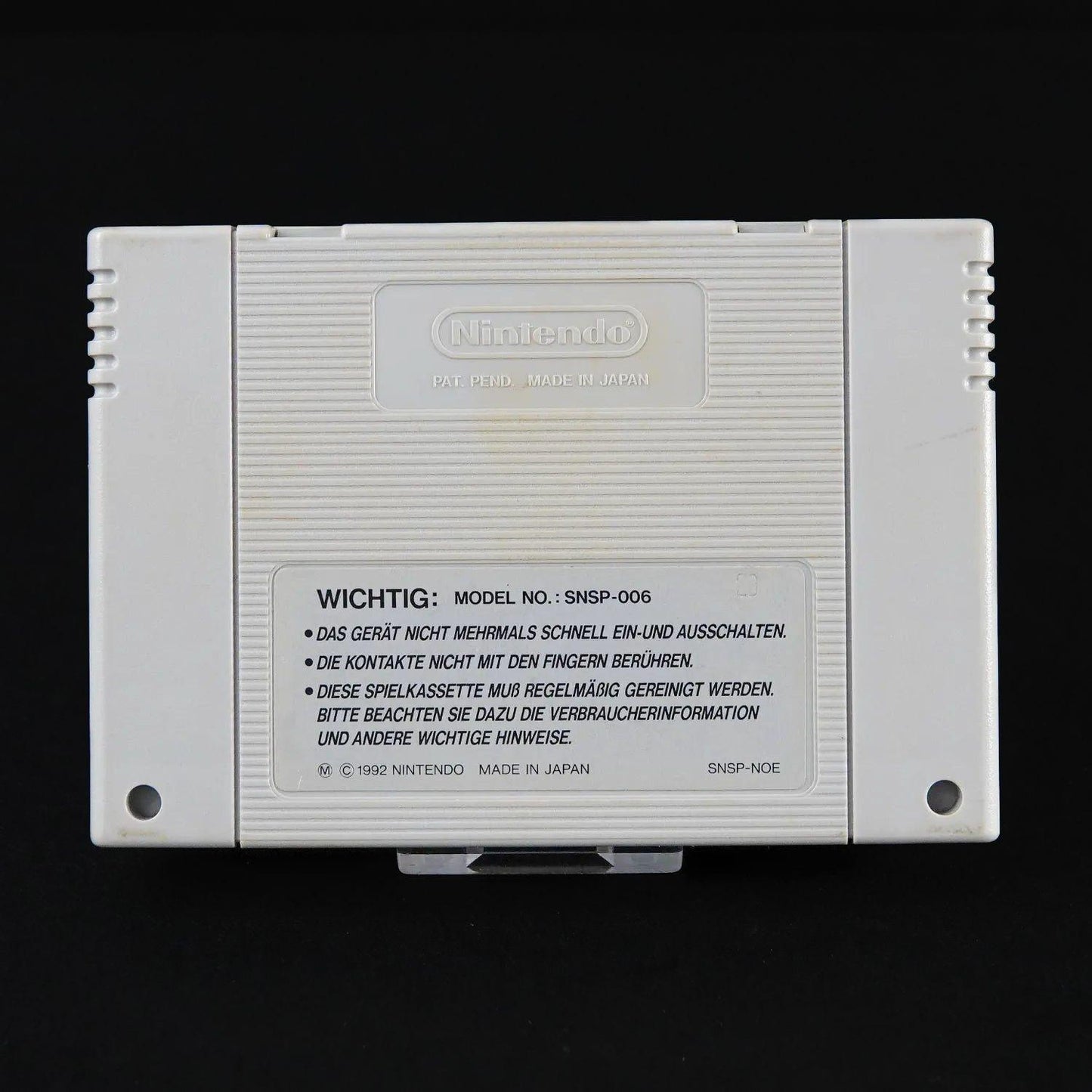 zombies-ate-my-neighbors-super-nintendo-snes-nur-modul-pal-deutsch-2 - Utopia Collectibles